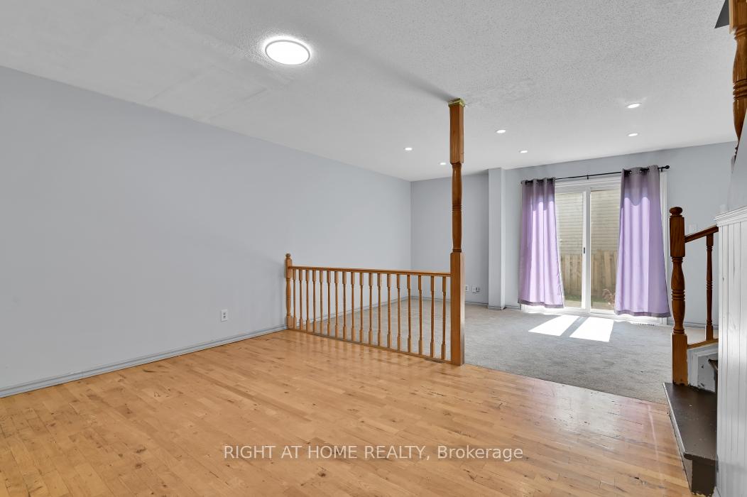 Photo 7 of 1441 Perez Crescent, Ottawa, Carson Grove — HOMEH