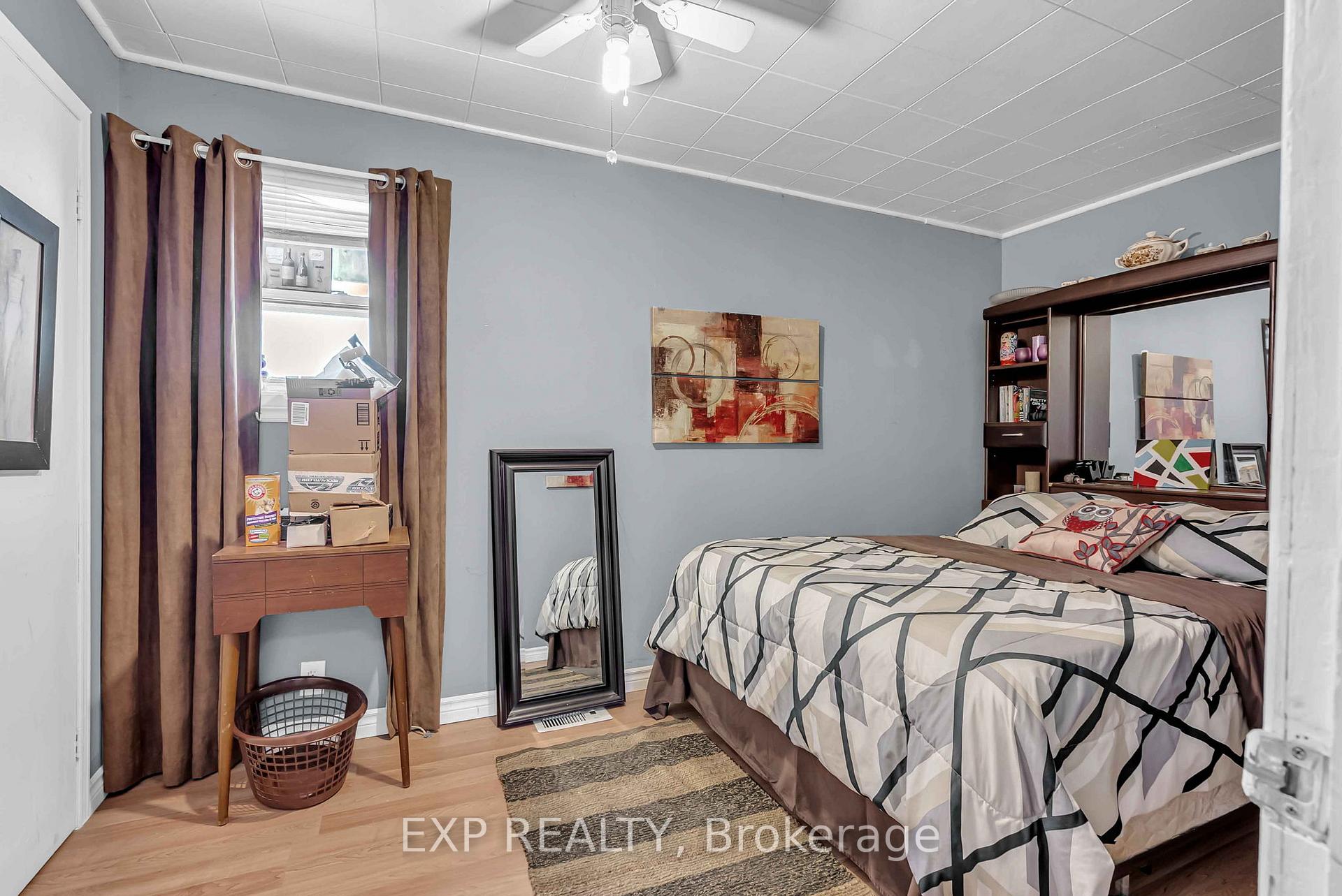Photo 7 of 1060 Abbot Street, Cornwall — HOMEH