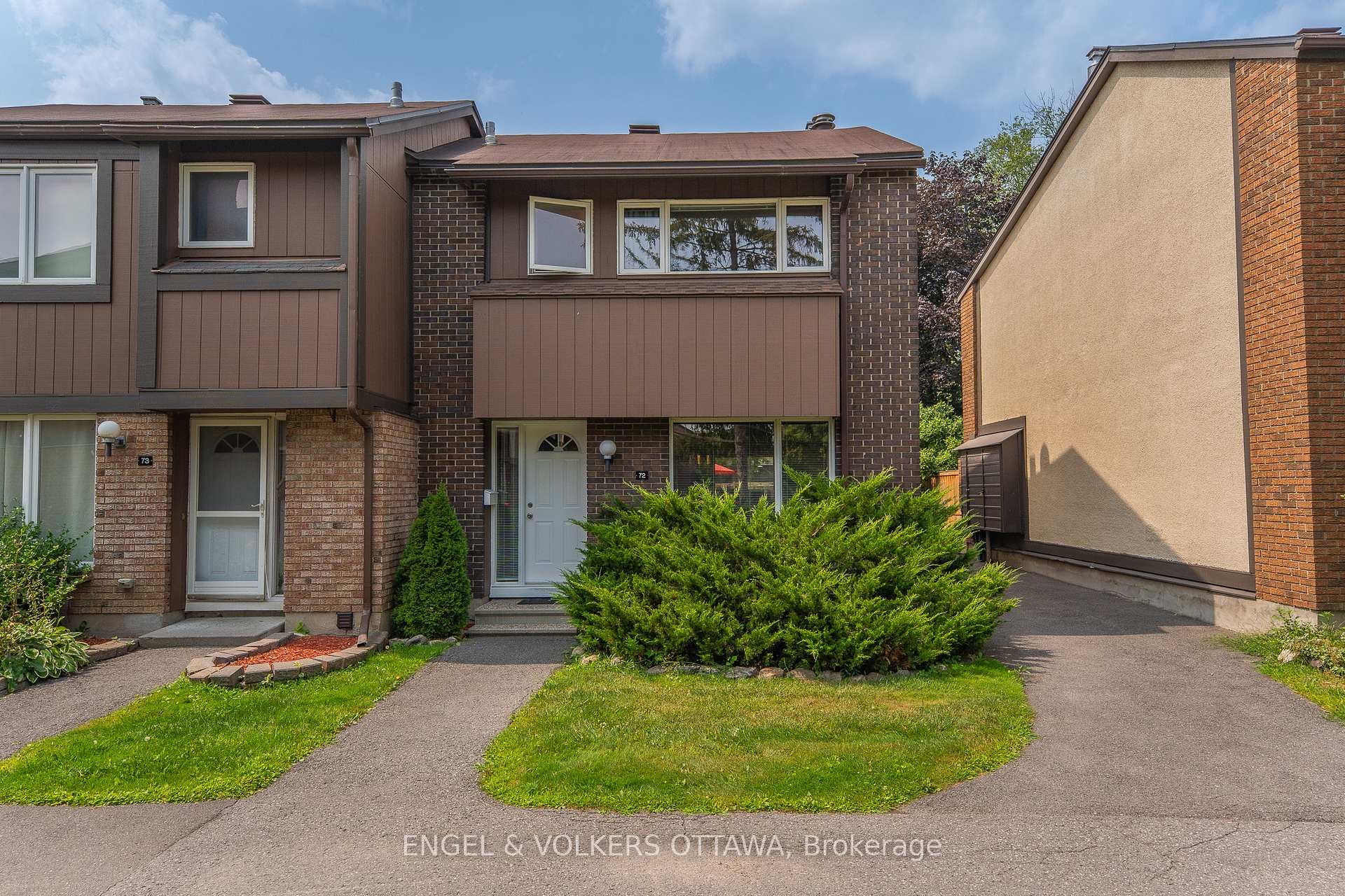 Photo 1 of Unit 72, 2111 Montreal Road, Ottawa, Beaconwood — HOMEH
