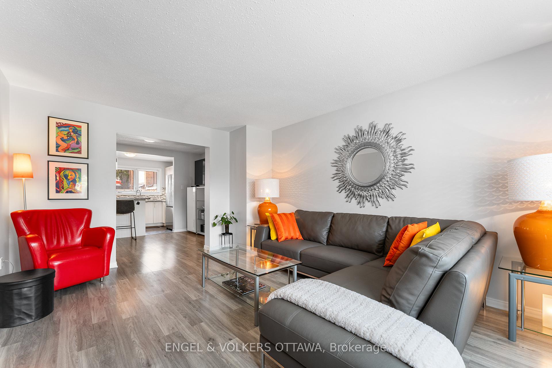 Photo 7 of Unit 72, 2111 Montreal Road, Ottawa, Beaconwood — HOMEH