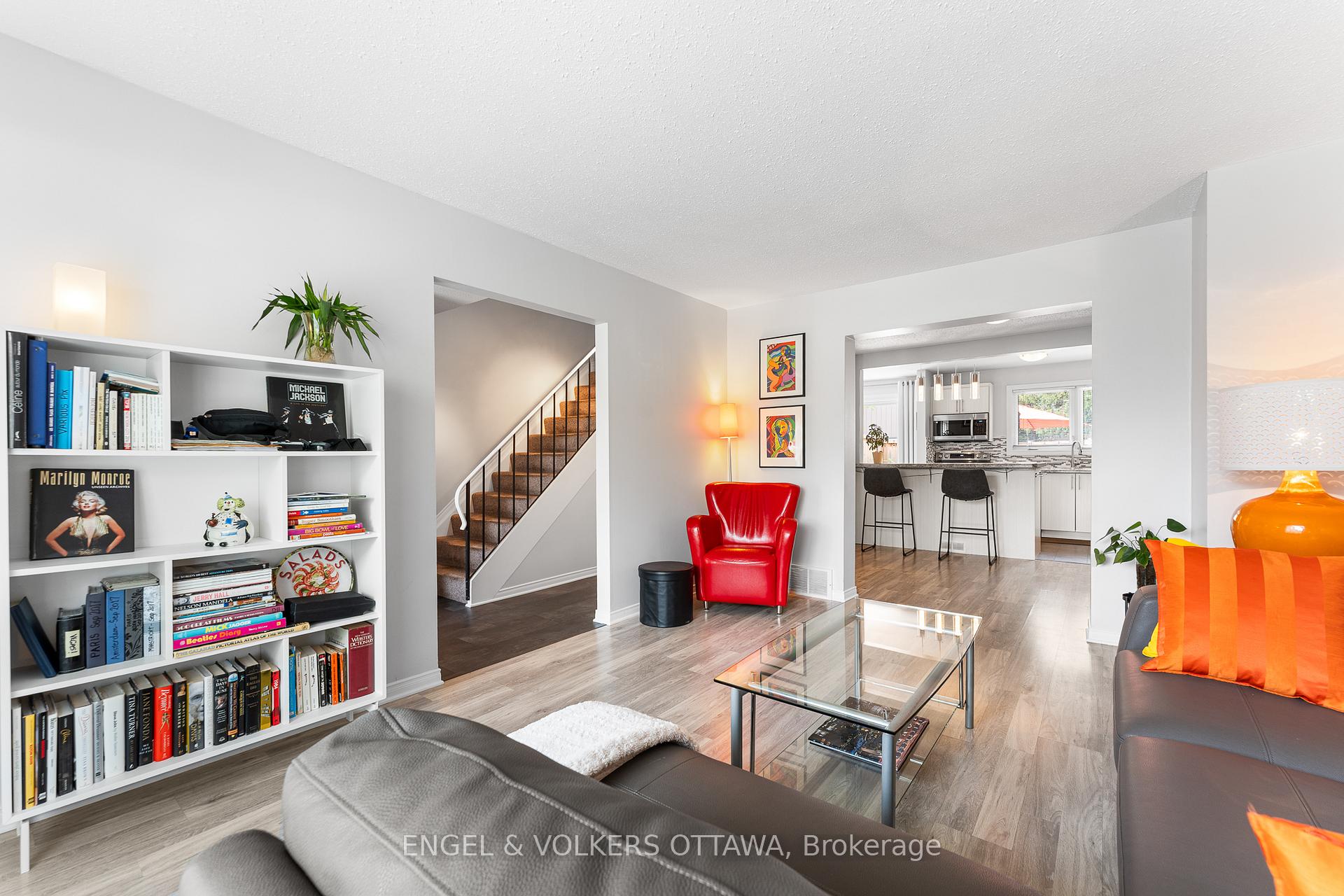 Photo 8 of Unit 72, 2111 Montreal Road, Ottawa, Beaconwood — HOMEH