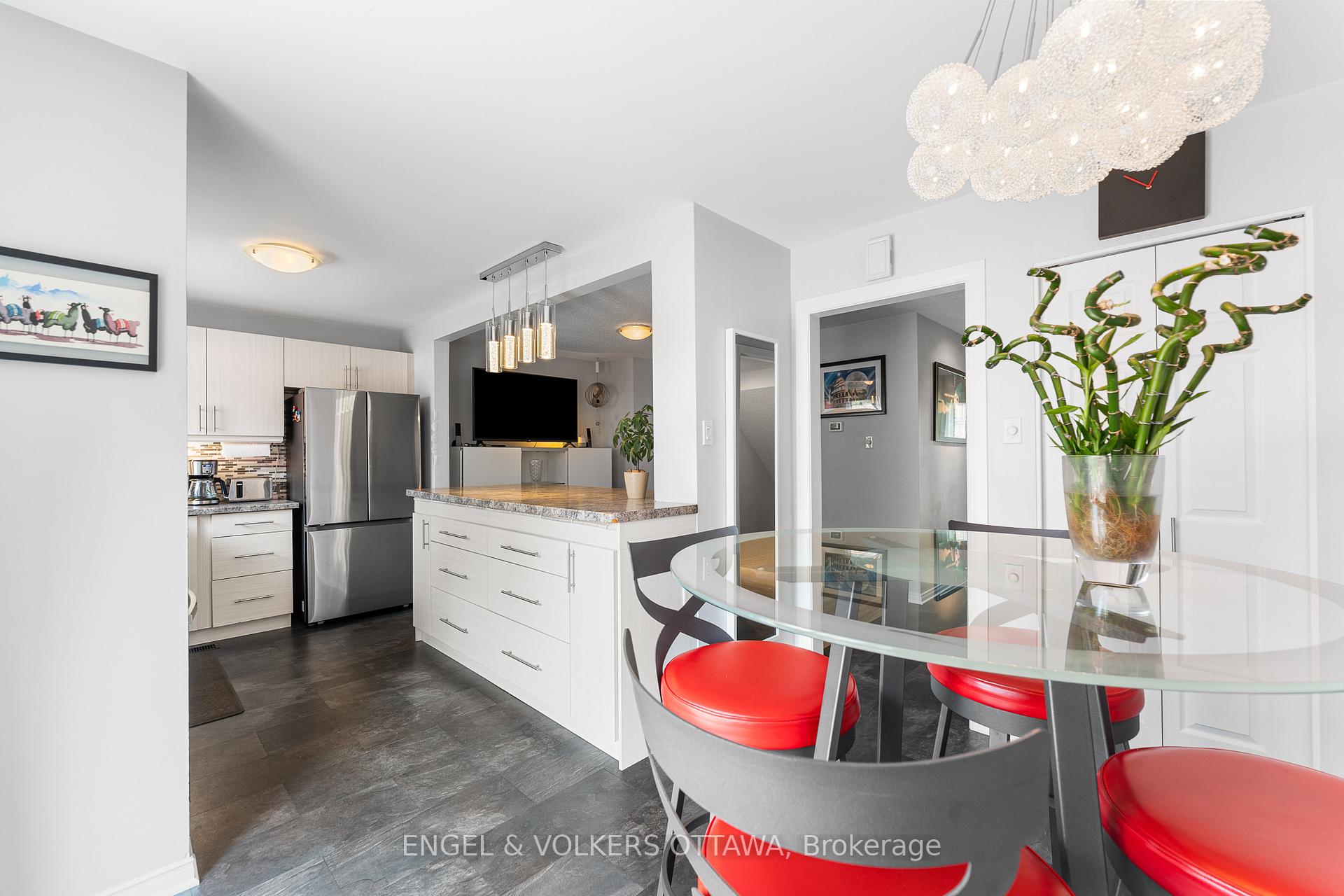 Photo 17 of Unit 72, 2111 Montreal Road, Ottawa, Beaconwood — HOMEH