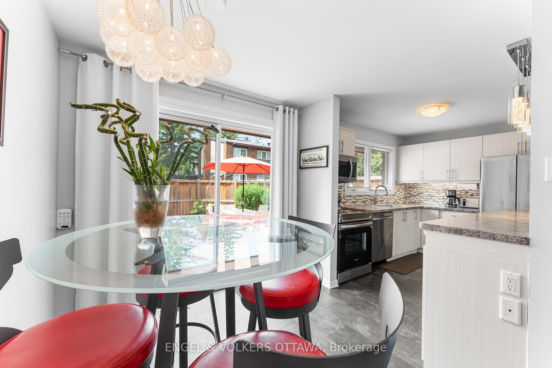 Photo 18 of Unit 72, 2111 Montreal Road, Ottawa, Beaconwood — HOMEH