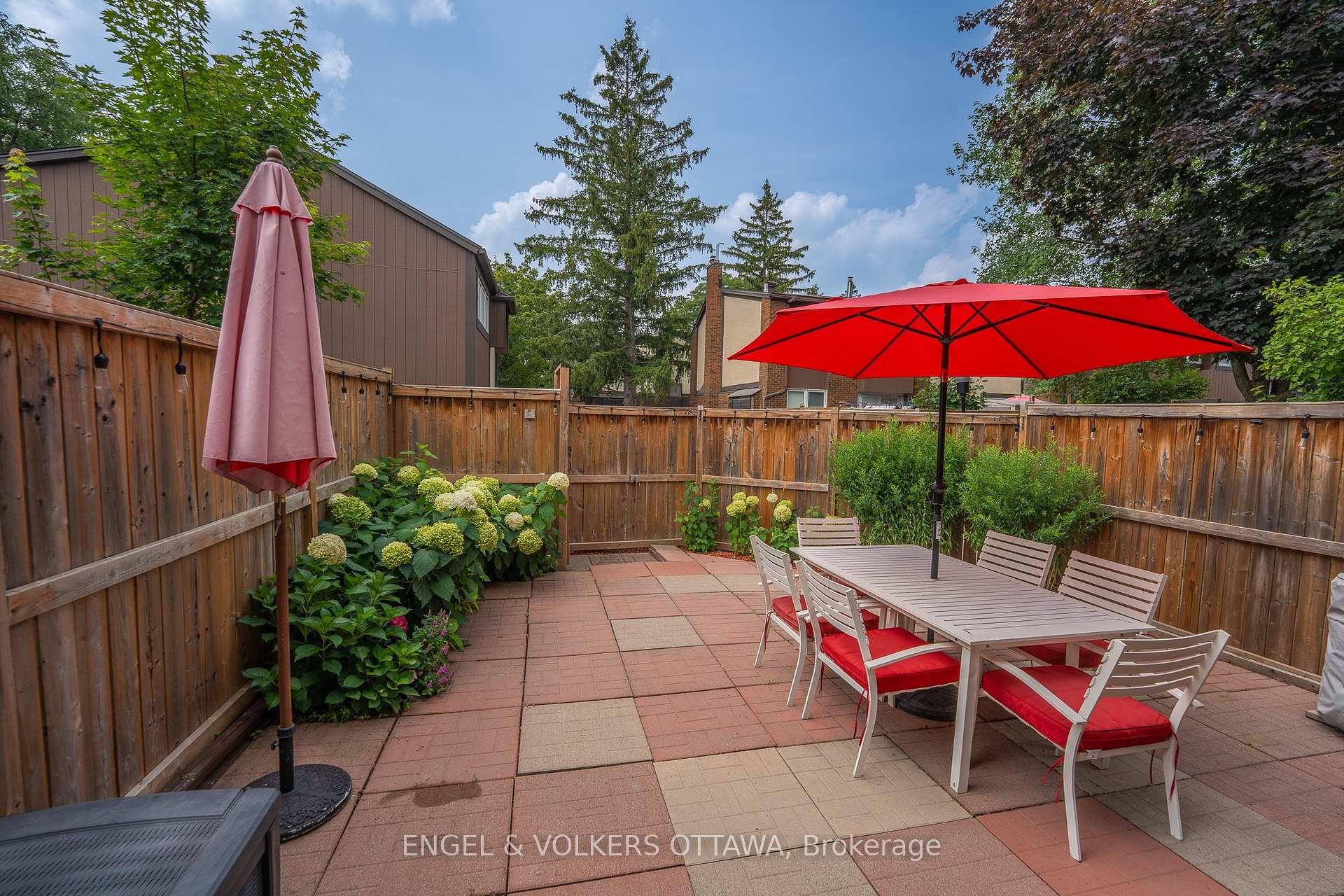Photo 37 of Unit 72, 2111 Montreal Road, Ottawa, Beaconwood — HOMEH
