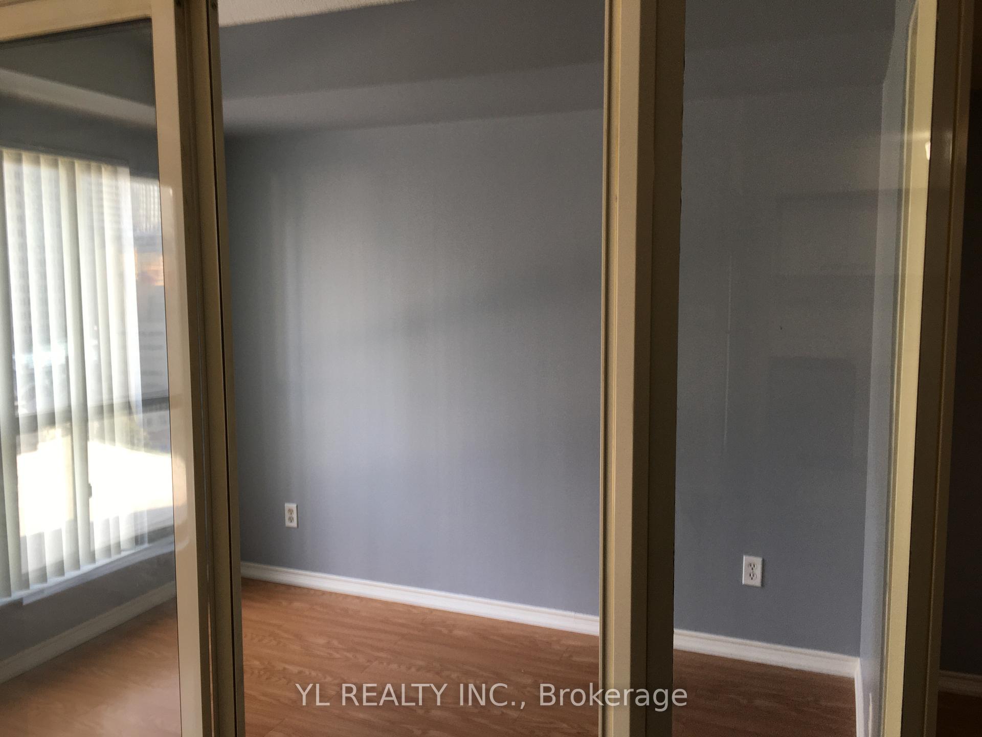 Photo 3 of Unit 1614, 25 The Esplanade, Toronto, Waterfront Communities — HOMEH