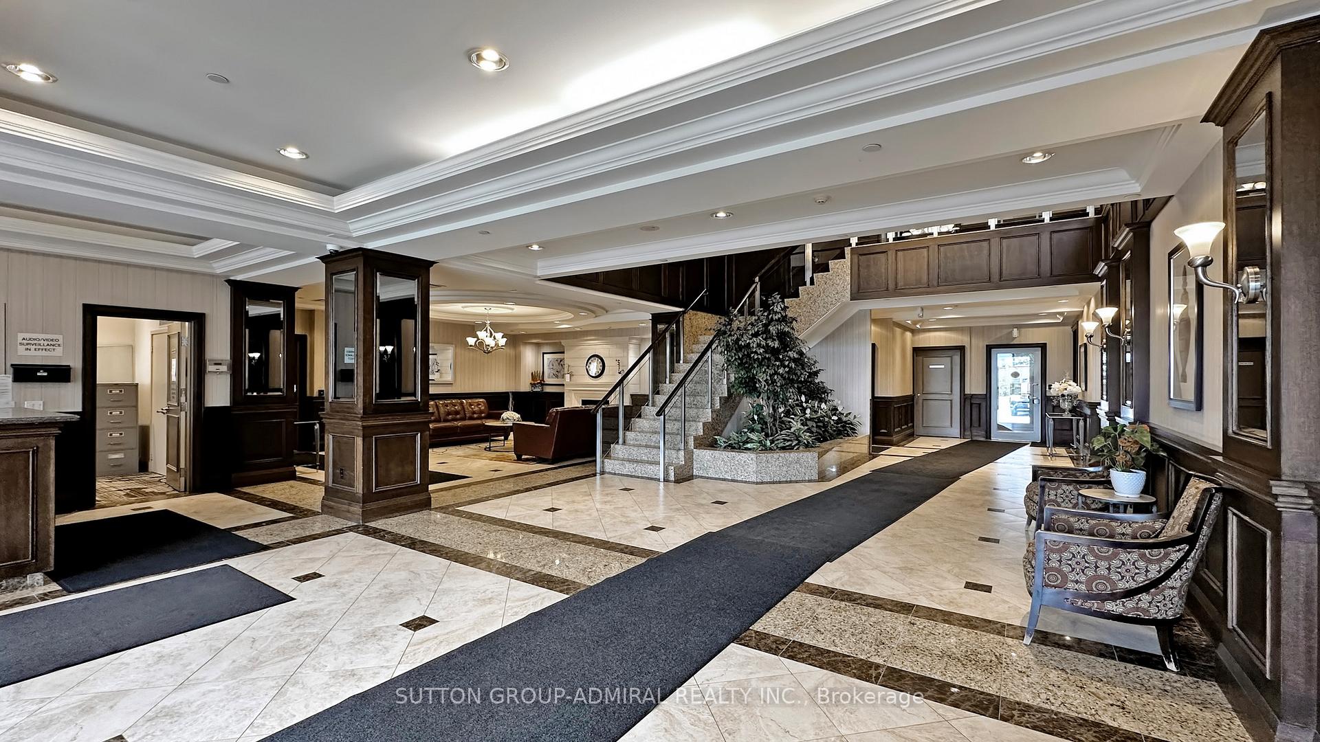 Photo 8 of Unit 911, 15 North Park Road, Vaughan, Beverley Glen — HOMEH