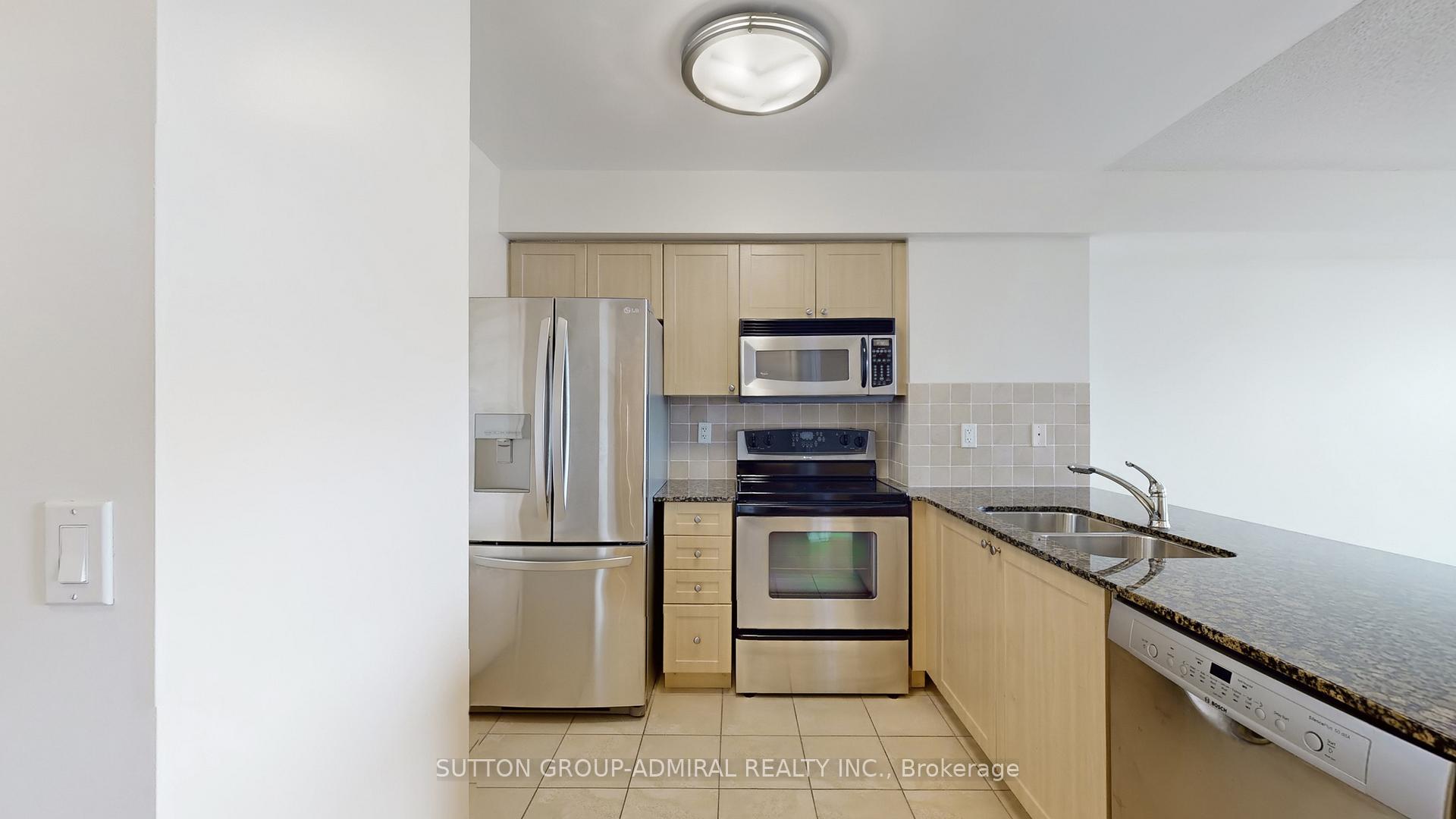 Photo 13 of Unit 911, 15 North Park Road, Vaughan, Beverley Glen — HOMEH