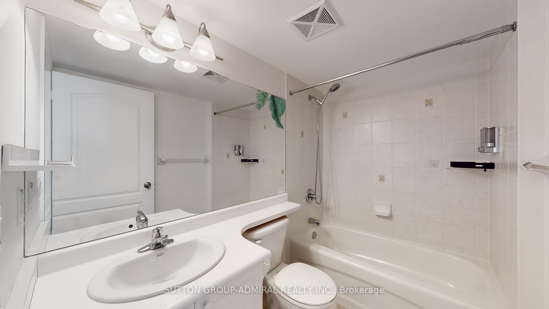 Photo 21 of Unit 911, 15 North Park Road, Vaughan, Beverley Glen — HOMEH