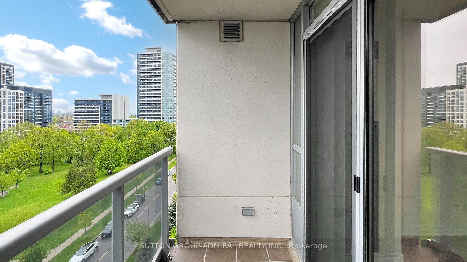 Photo 25 of Unit 911, 15 North Park Road, Vaughan, Beverley Glen — HOMEH