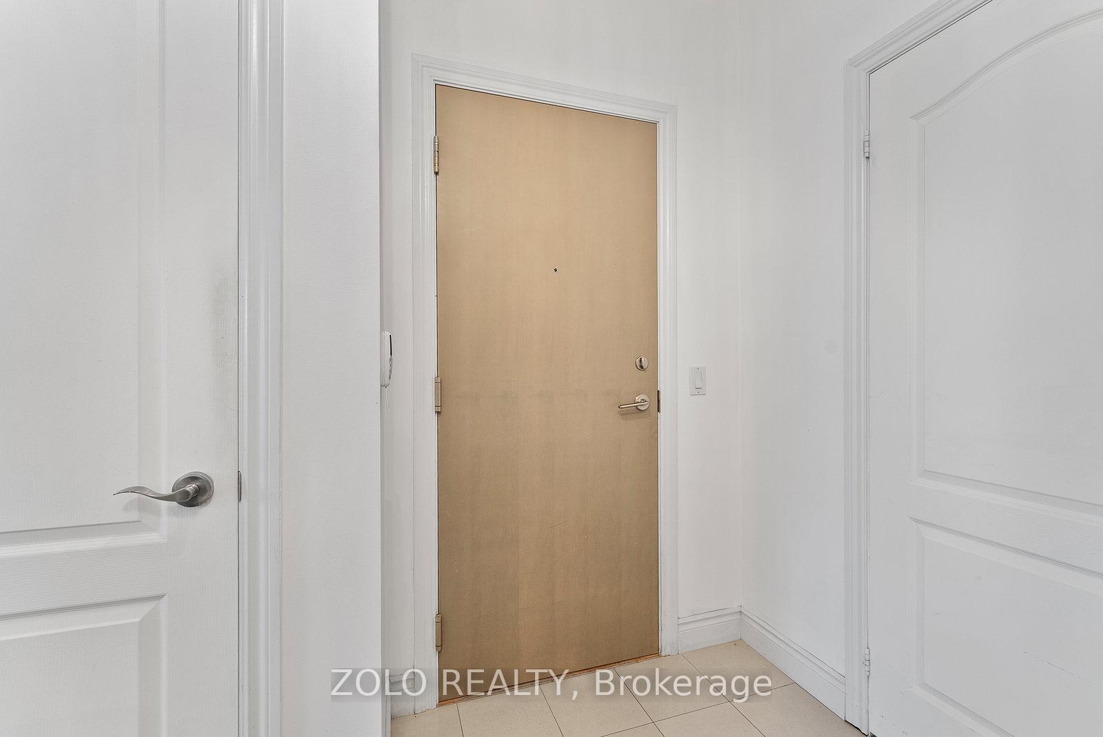 Photo 3 of Unit 113, 319 Merton Street, Toronto, Mount Pleasant West — HOMEH