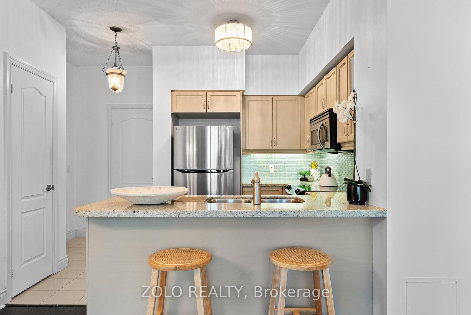 Photo 9 of Unit 113, 319 Merton Street, Toronto, Mount Pleasant West — HOMEH