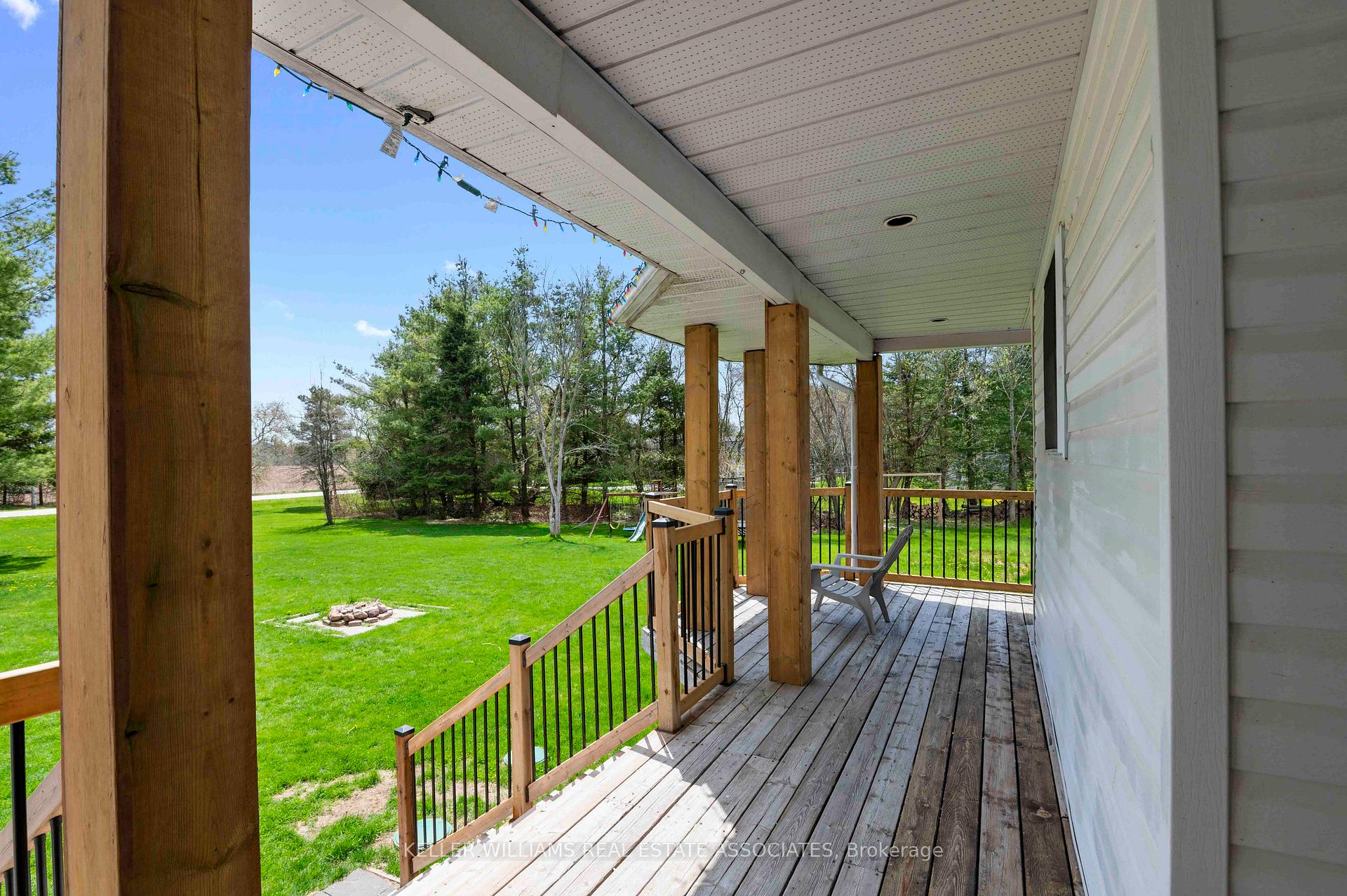 Photo 4 of 2554 Creemore Avenue, Clearview, Rural Clearview — HOMEH