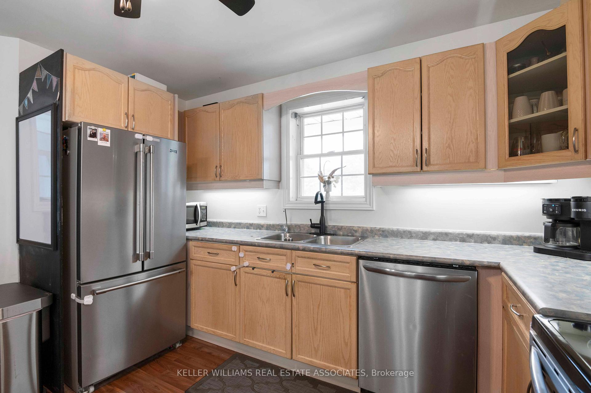 Photo 10 of 2554 Creemore Avenue, Clearview, Rural Clearview — HOMEH