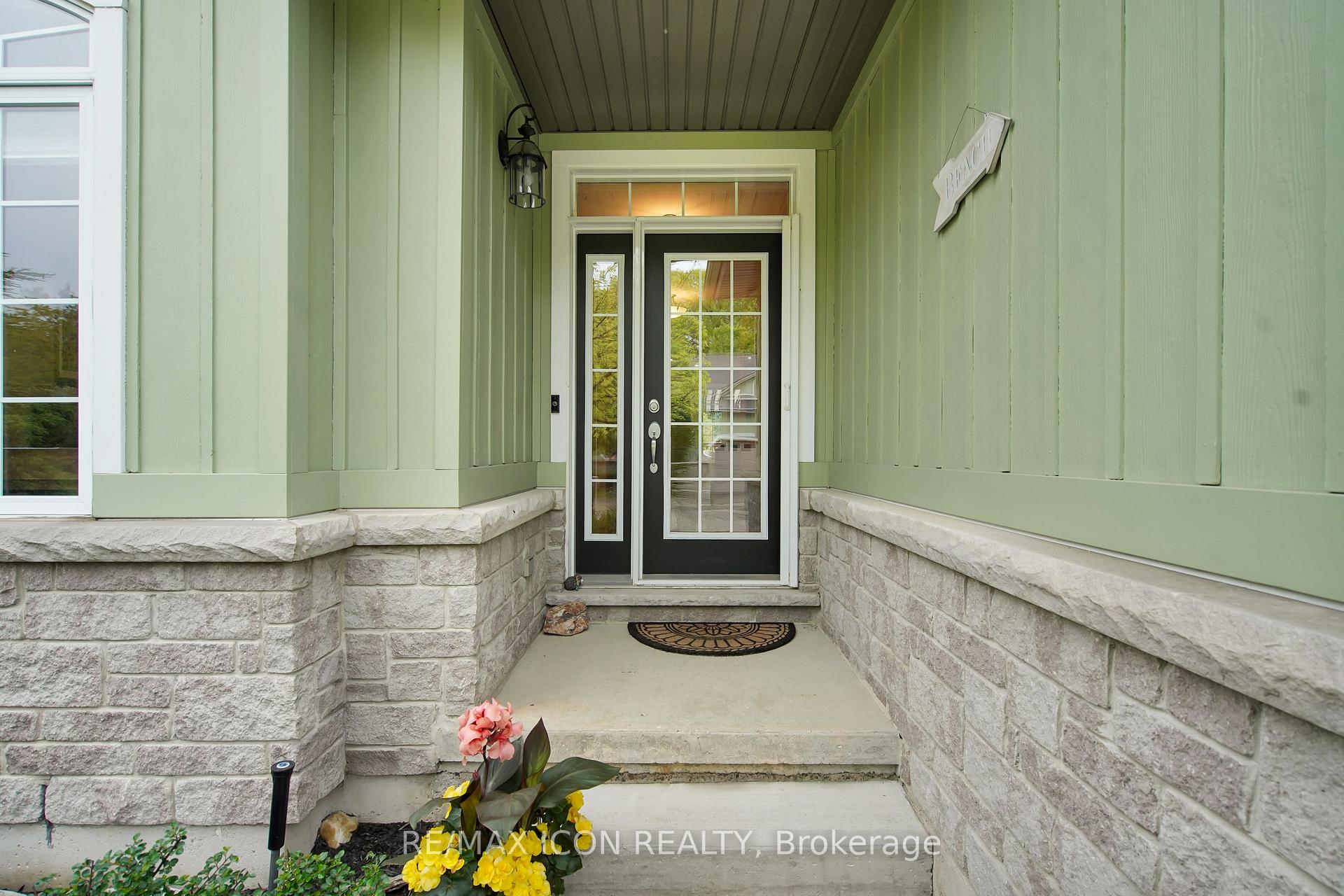 Photo 4 of 34 Oakwood Links Lane, South Huron, Stephen — HOMEH