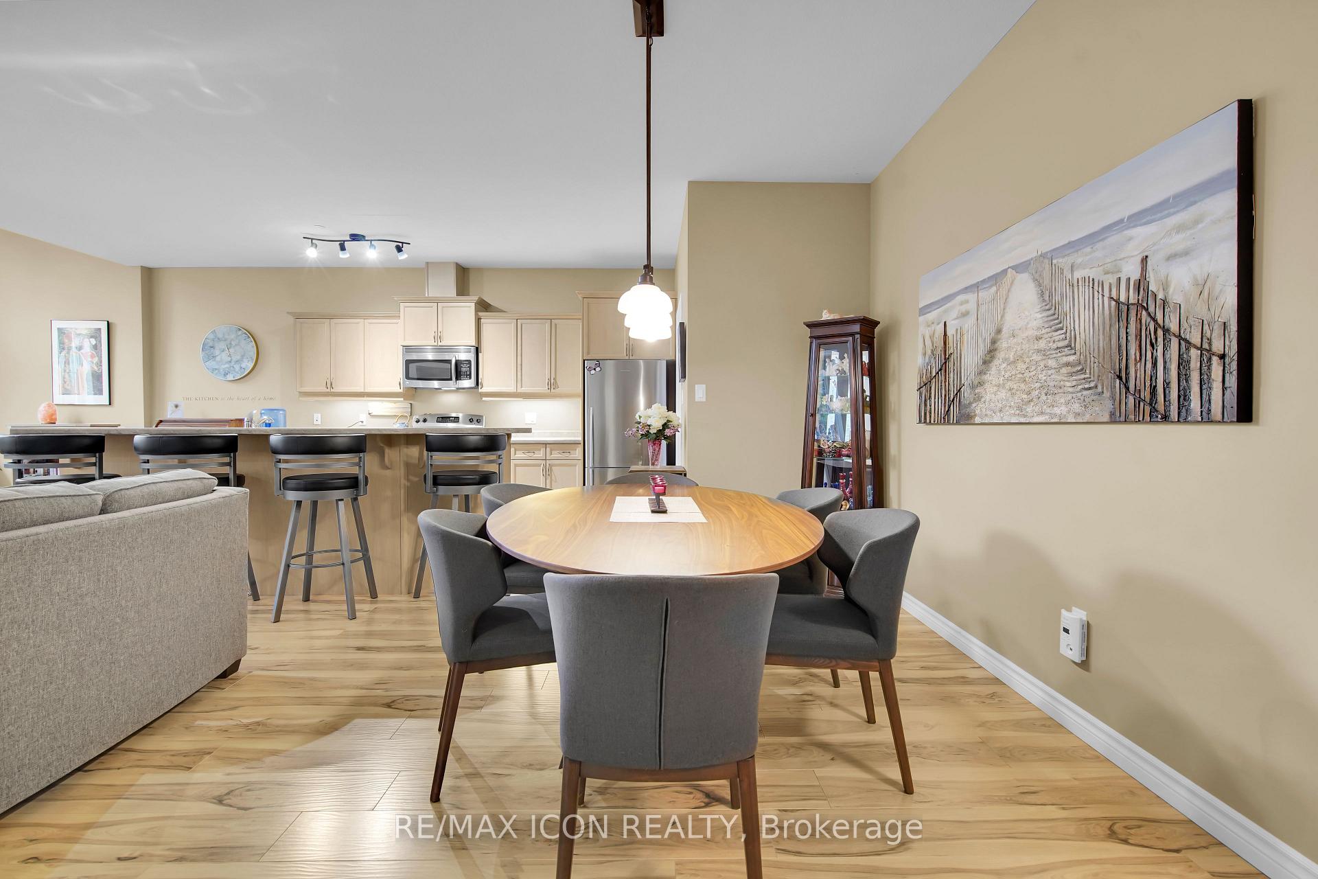 Photo 8 of 34 Oakwood Links Lane, South Huron, Stephen — HOMEH