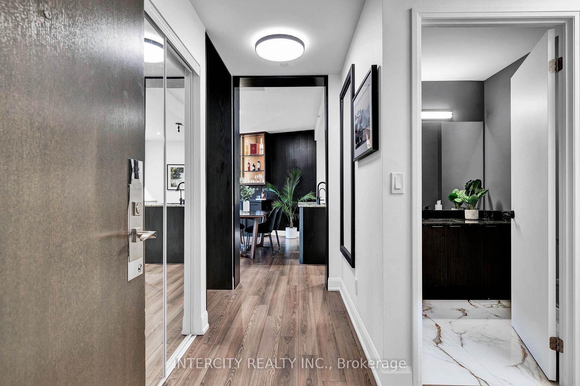 Photo 2 of Unit 412, 2910 Highway 7, Vaughan, Concord — HOMEH