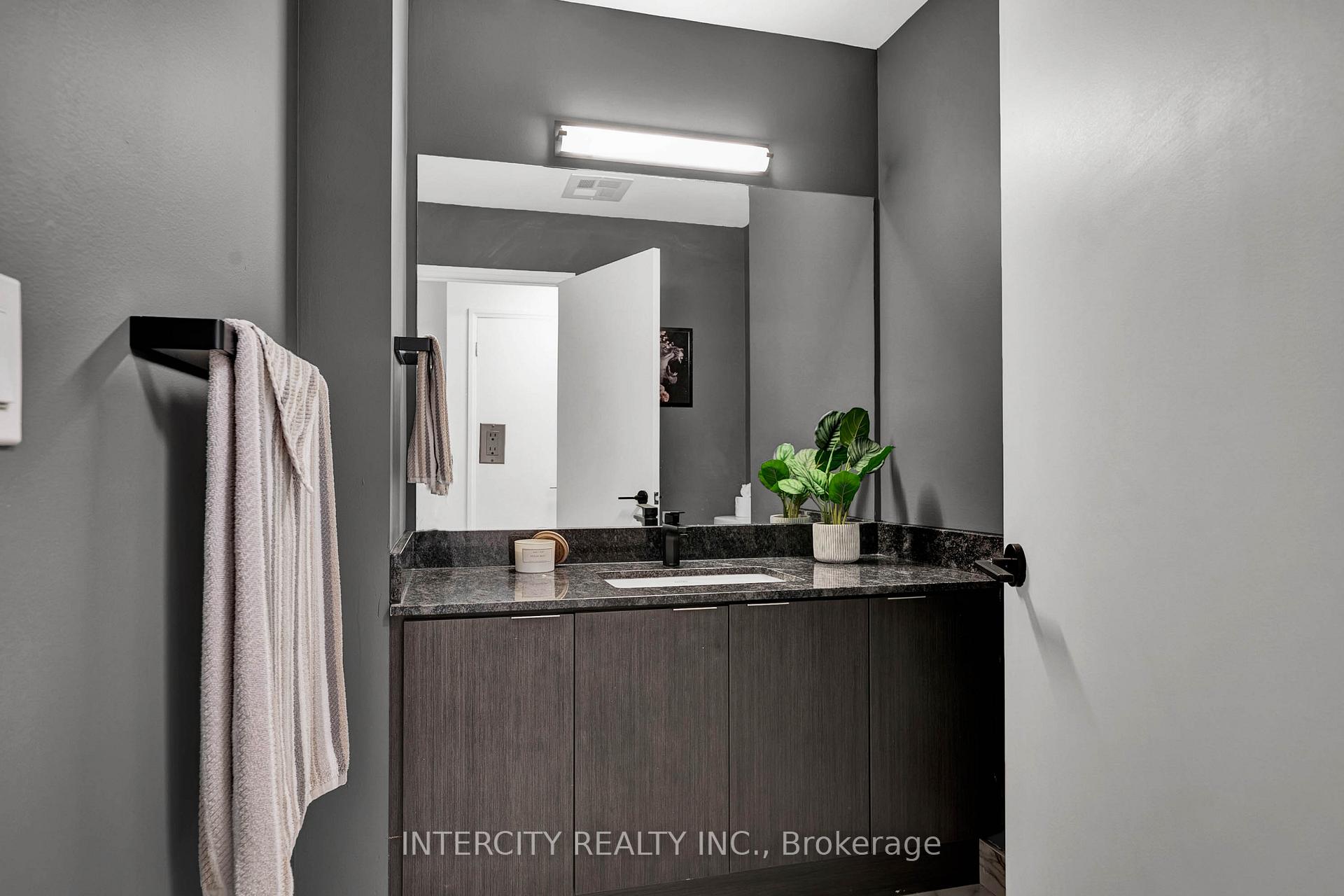 Photo 18 of Unit 412, 2910 Highway 7, Vaughan, Concord — HOMEH