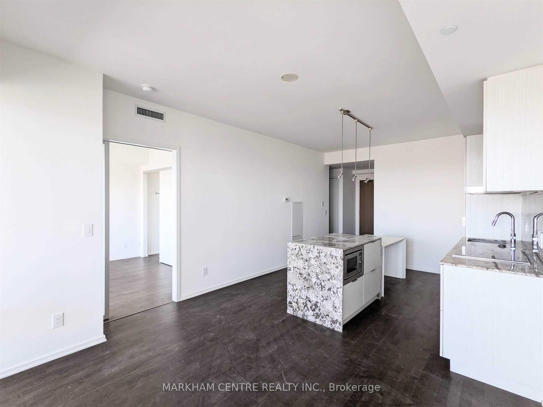 Photo 3 of Unit 5710, 1 Bloor Street E, Toronto, Church-Yonge Corridor — HOMEH