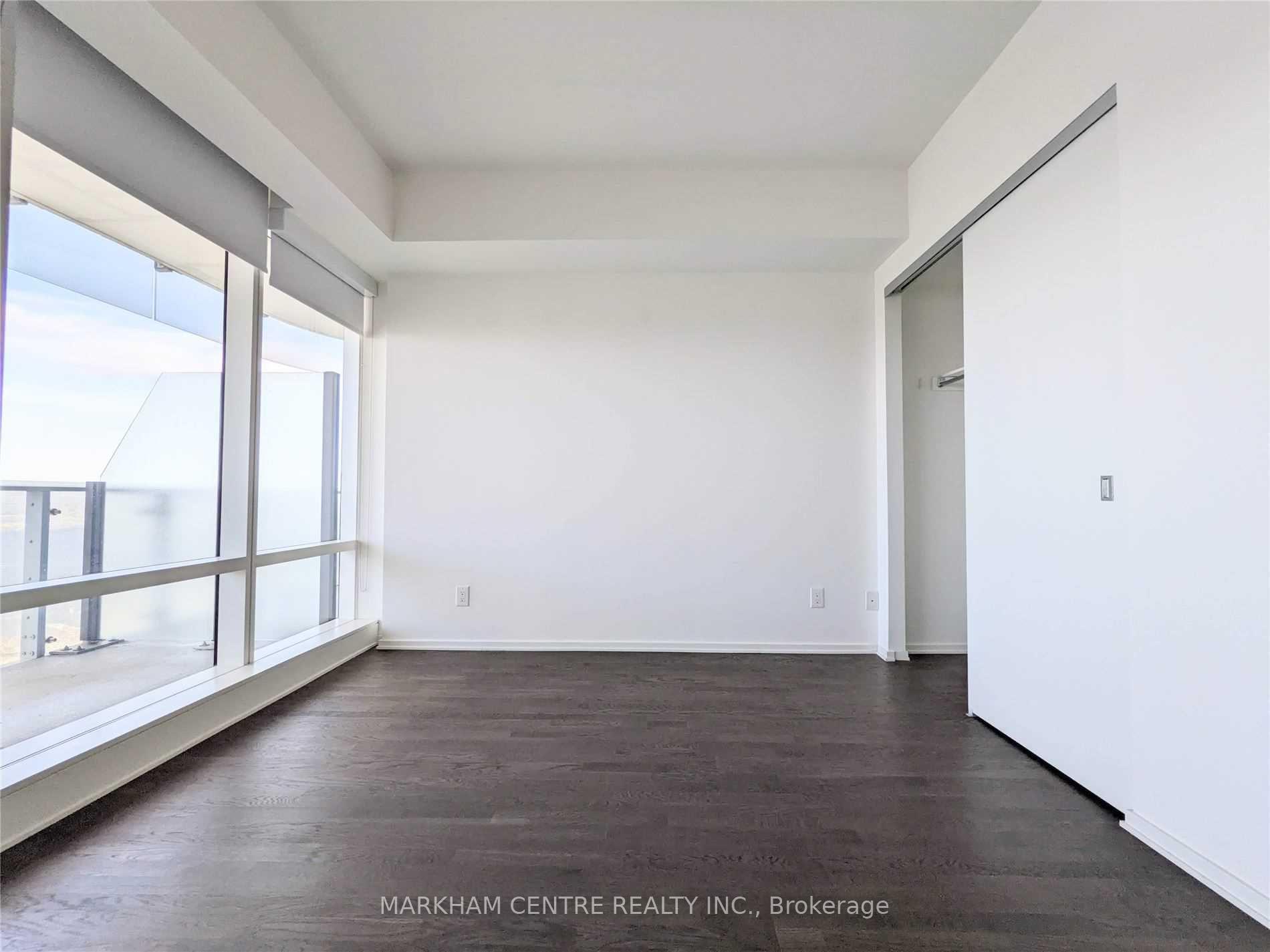 Photo 8 of Unit 5710, 1 Bloor Street E, Toronto, Church-Yonge Corridor — HOMEH