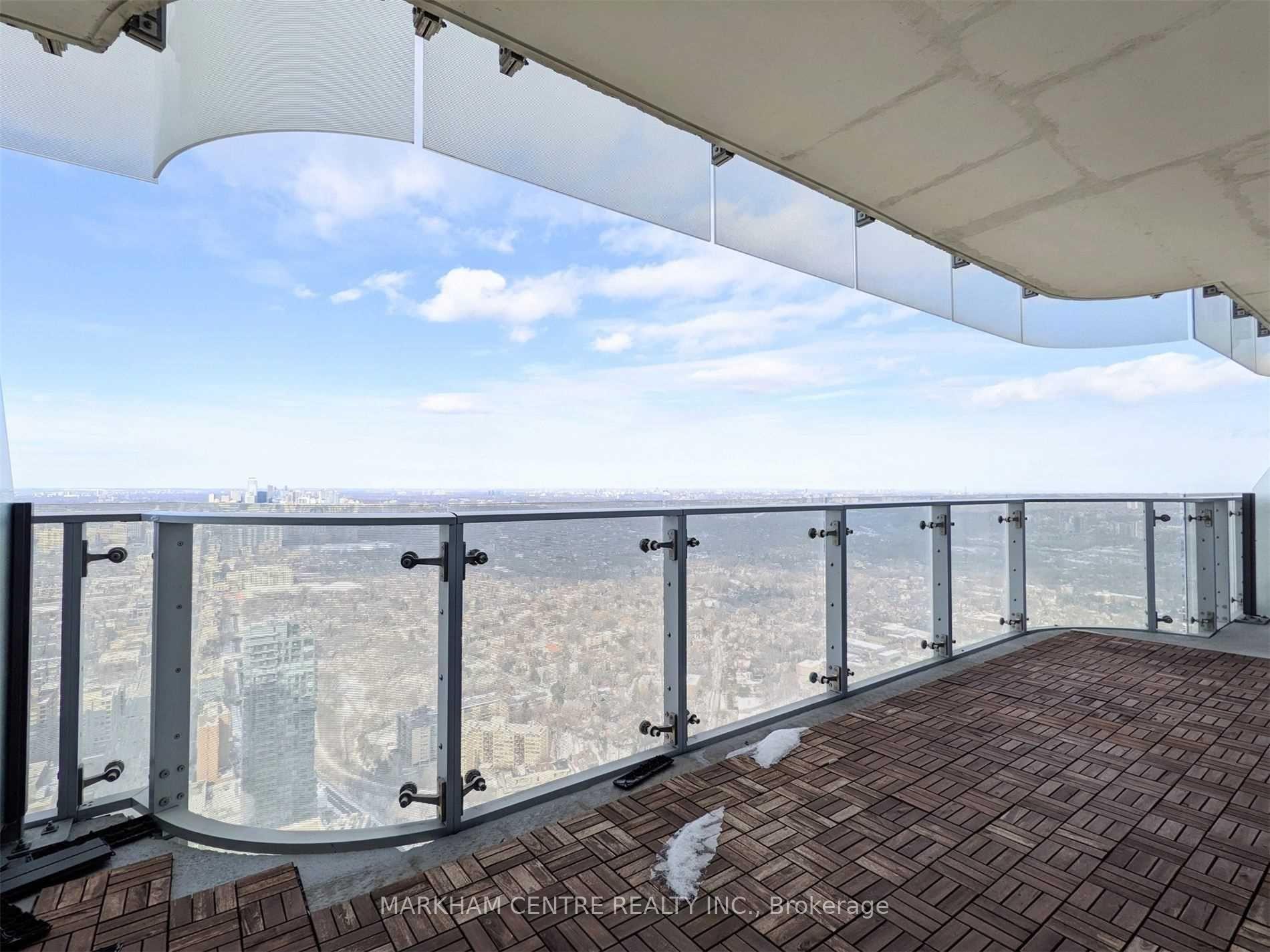 Photo 15 of Unit 5710, 1 Bloor Street E, Toronto, Church-Yonge Corridor — HOMEH