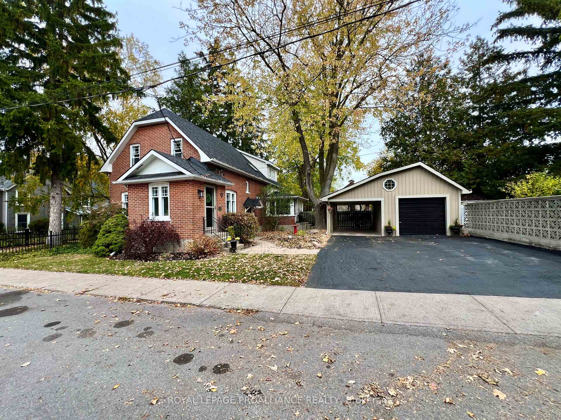 Photo 28 of 9 Mount Pleasant Road, Belleville, Belleville Ward — HOMEH