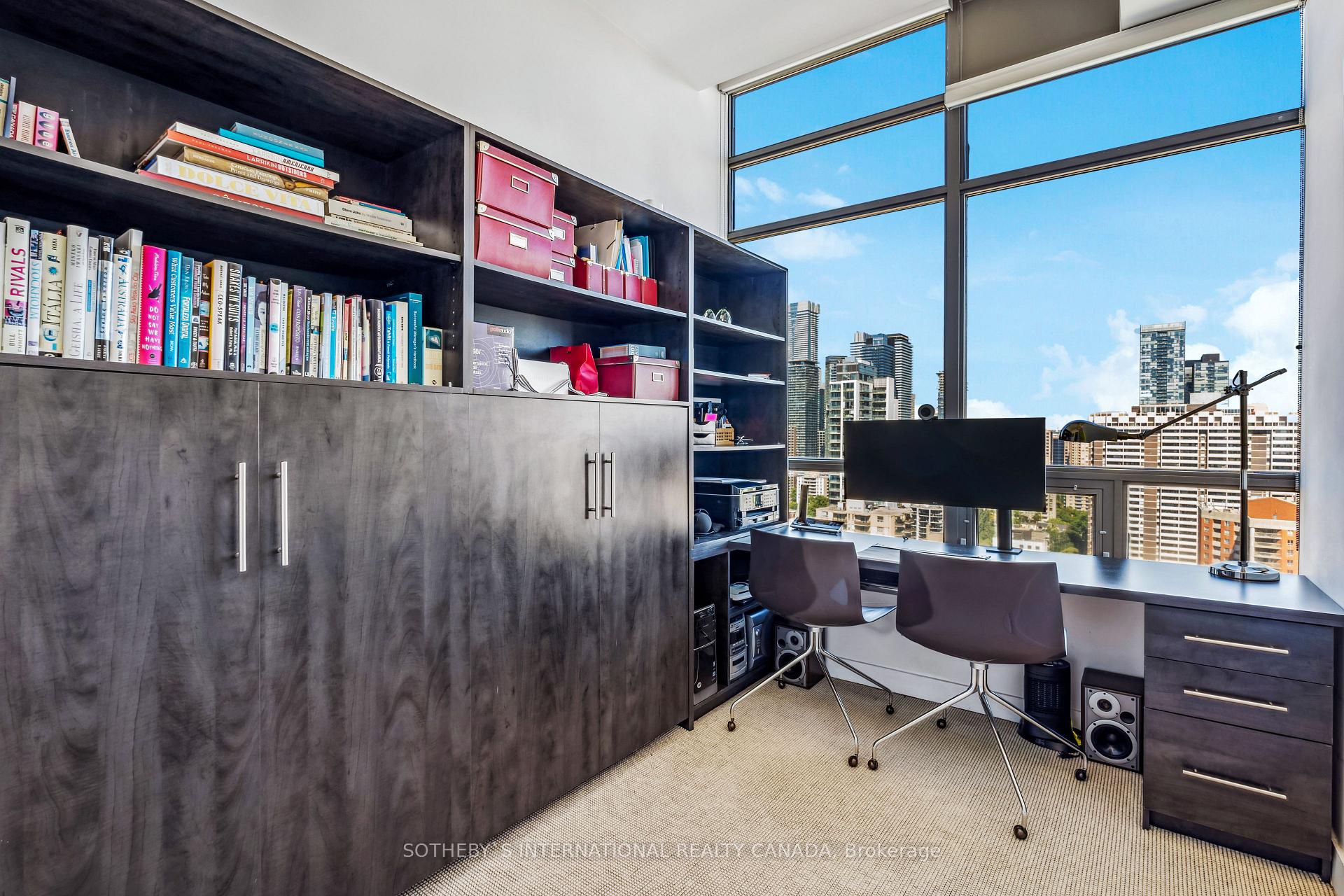 Photo 12 of Unit PH 2, 285 Mutual Street, Toronto, Church-Yonge Corridor — HOMEH