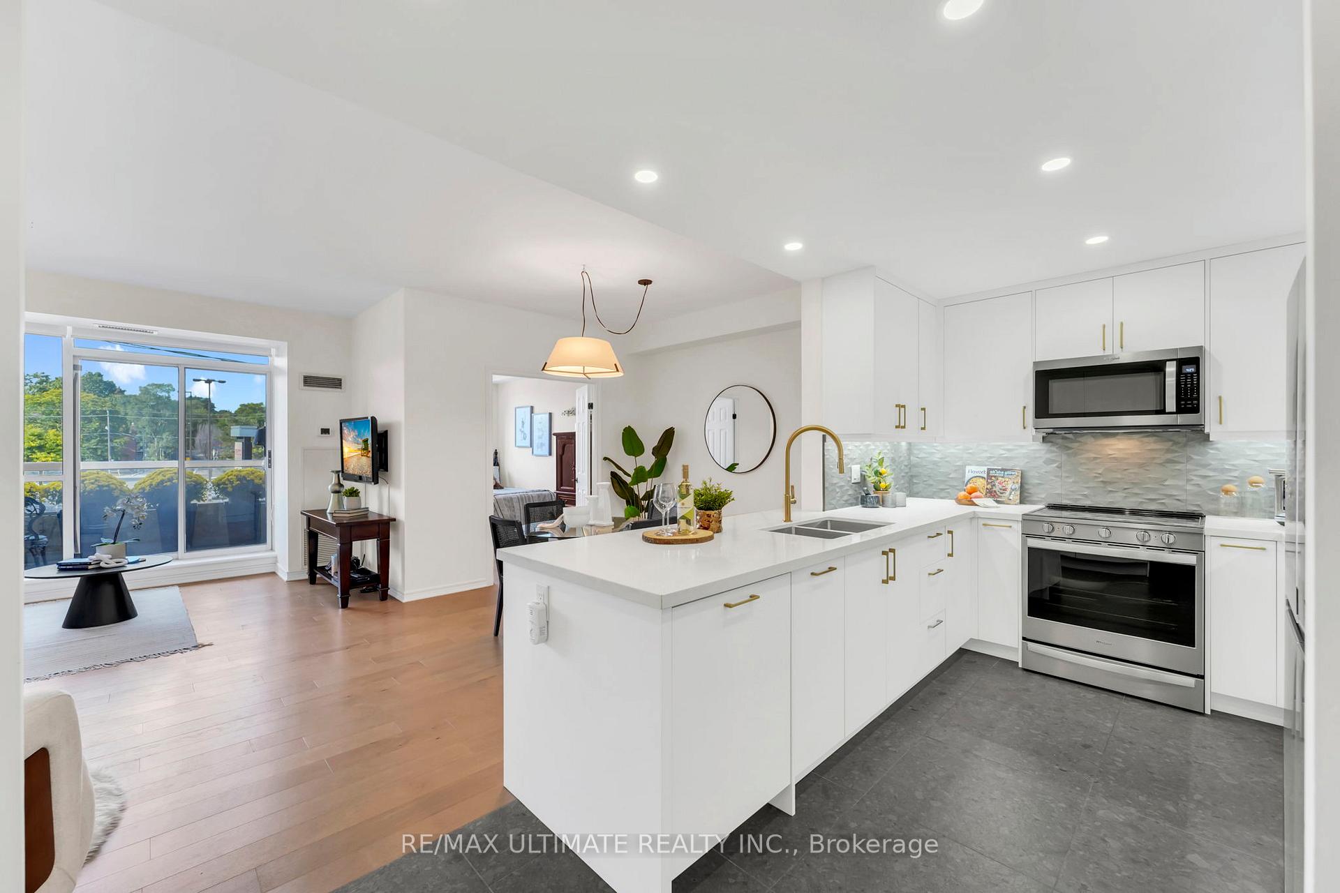 Photo 1 of Unit 209, 1750 Bayview Avenue, Toronto, Mount Pleasant East — HOMEH