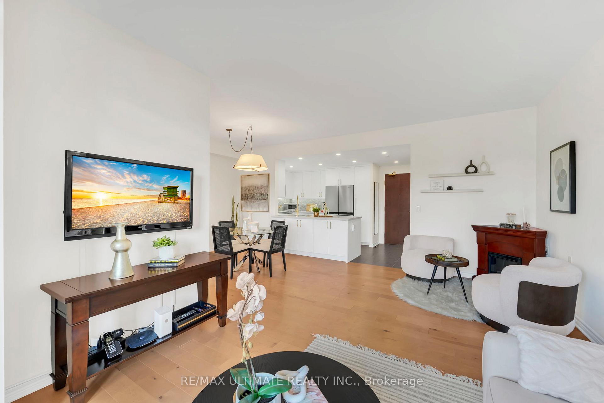 Photo 7 of Unit 209, 1750 Bayview Avenue, Toronto, Mount Pleasant East — HOMEH