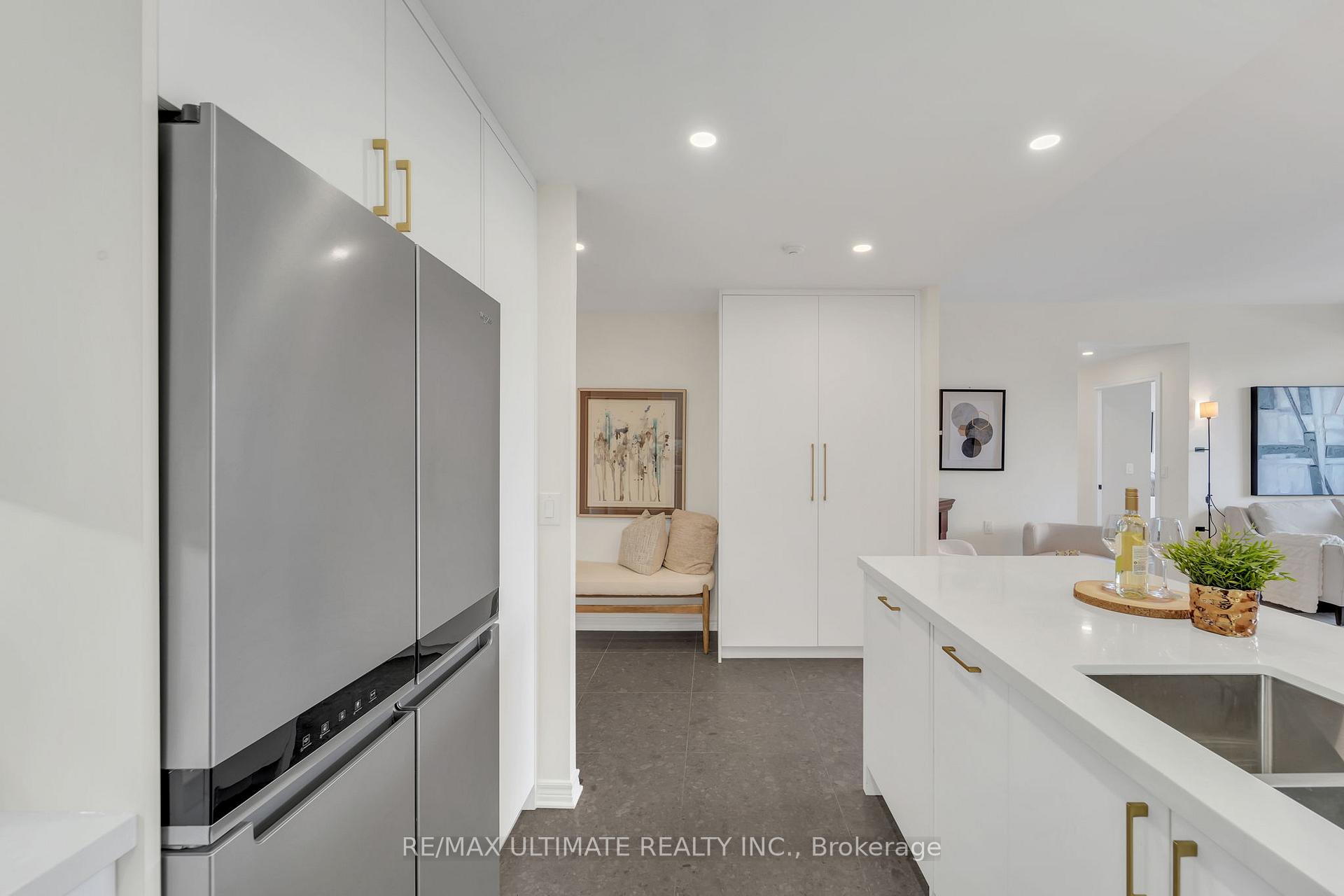 Photo 10 of Unit 209, 1750 Bayview Avenue, Toronto, Mount Pleasant East — HOMEH