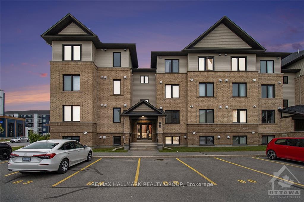 Photo 1 of Unit 1, 105 Bluestone Private, Ottawa, Avalon West — HOMEH