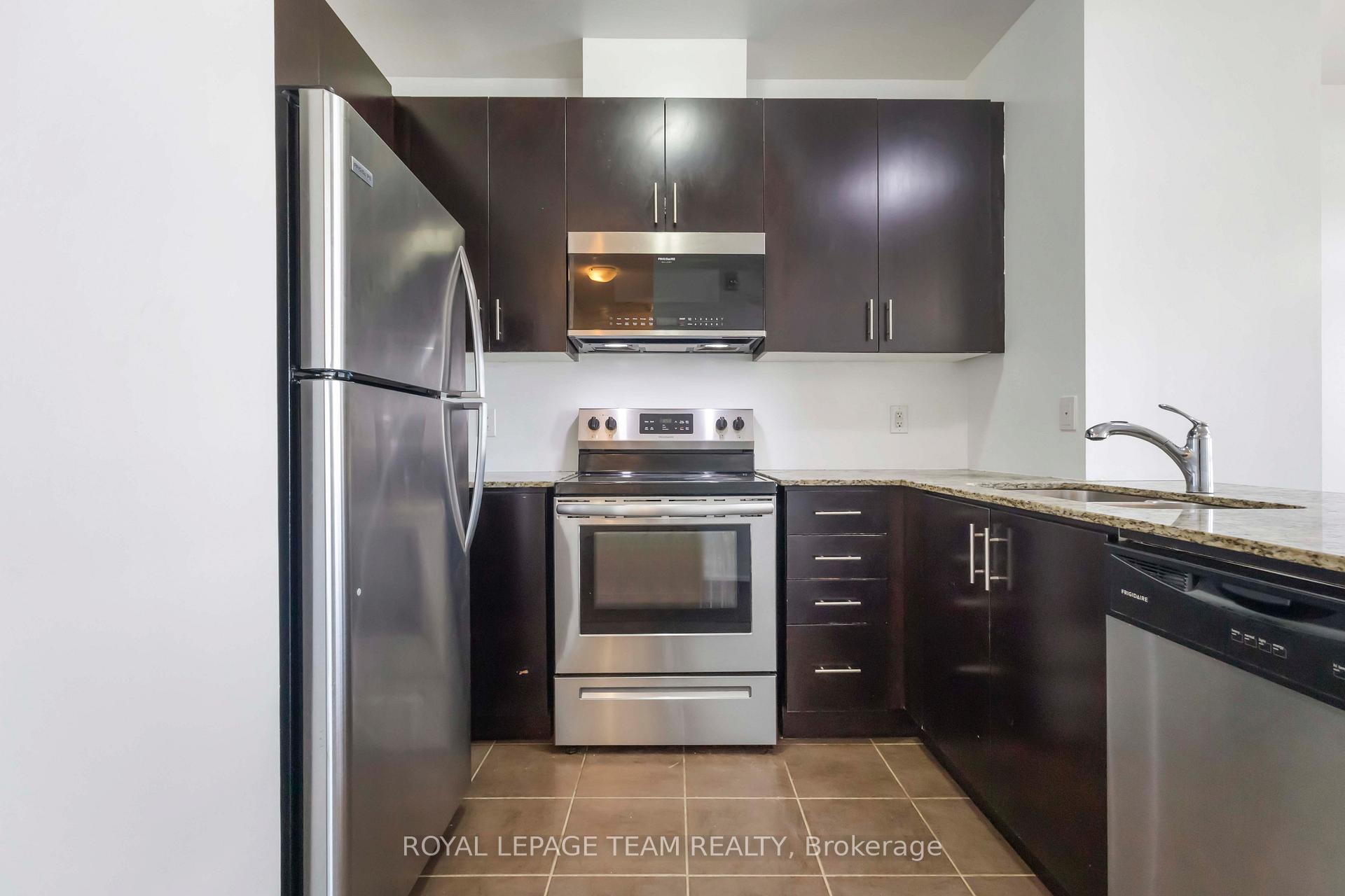 Photo 16 of Unit 406, 7325 Markham Road, Markham, Cedarwood — HOMEH