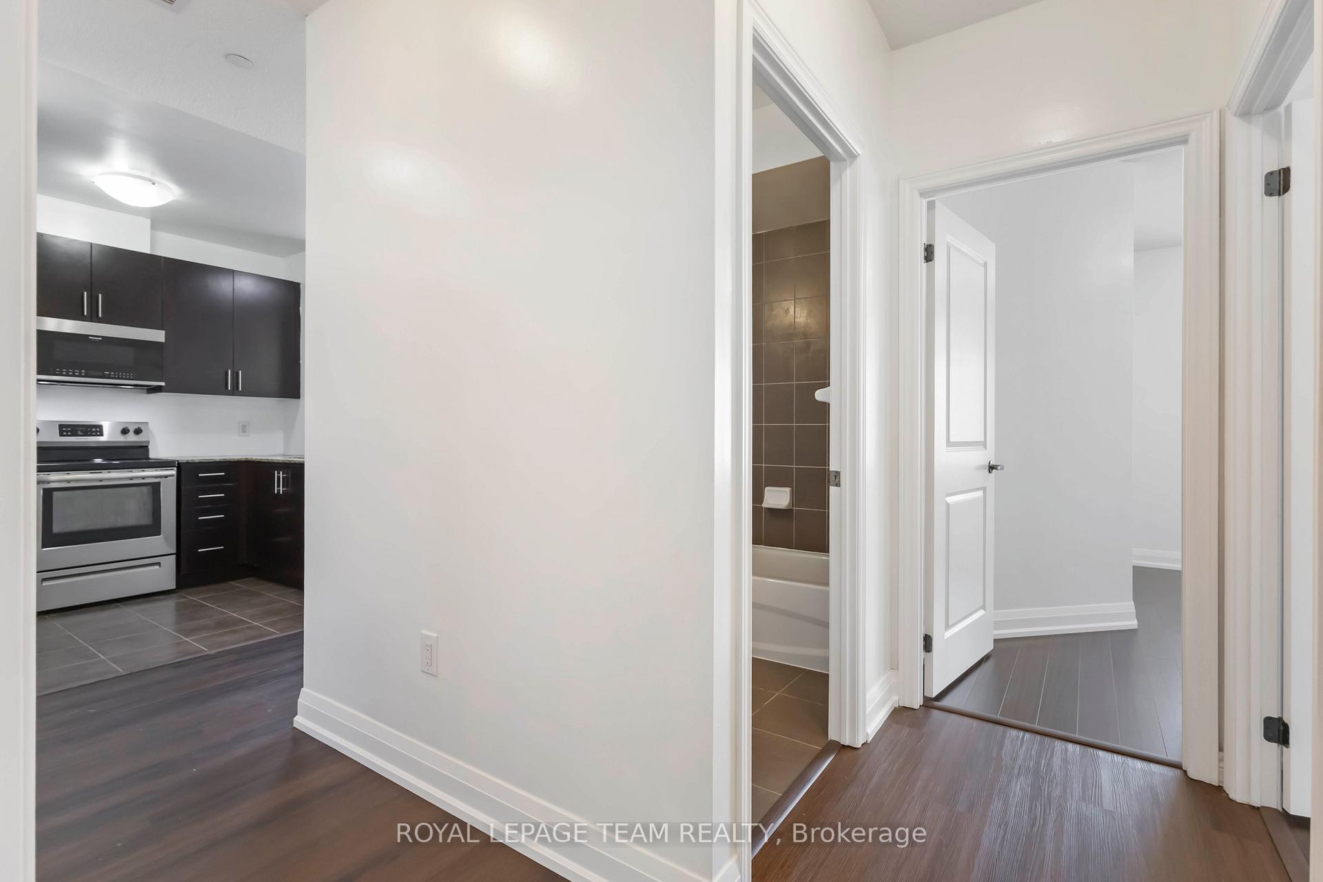 Photo 22 of Unit 406, 7325 Markham Road, Markham, Cedarwood — HOMEH