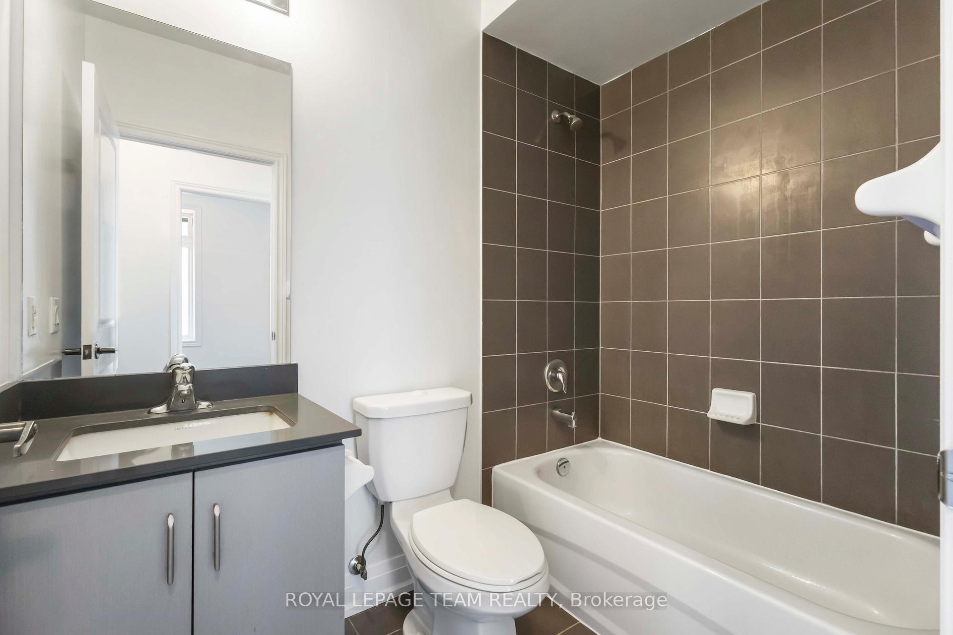 Photo 28 of Unit 406, 7325 Markham Road, Markham, Cedarwood — HOMEH