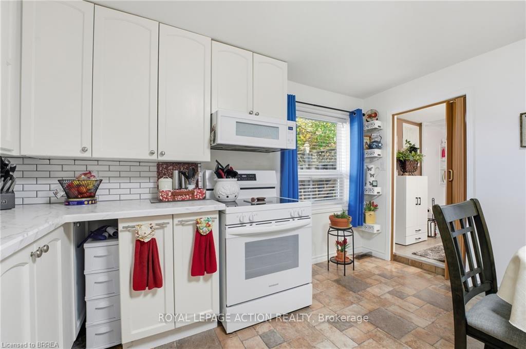 Photo 11 of 60 Washington Street, Brant, Paris — HOMEH
