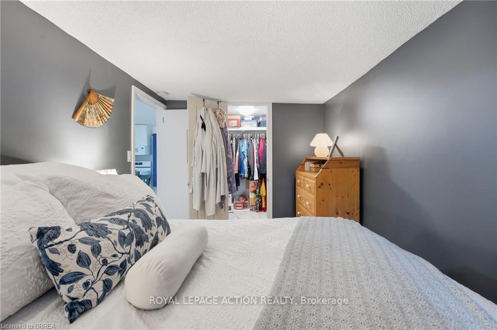 Photo 17 of 60 Washington Street, Brant, Paris — HOMEH