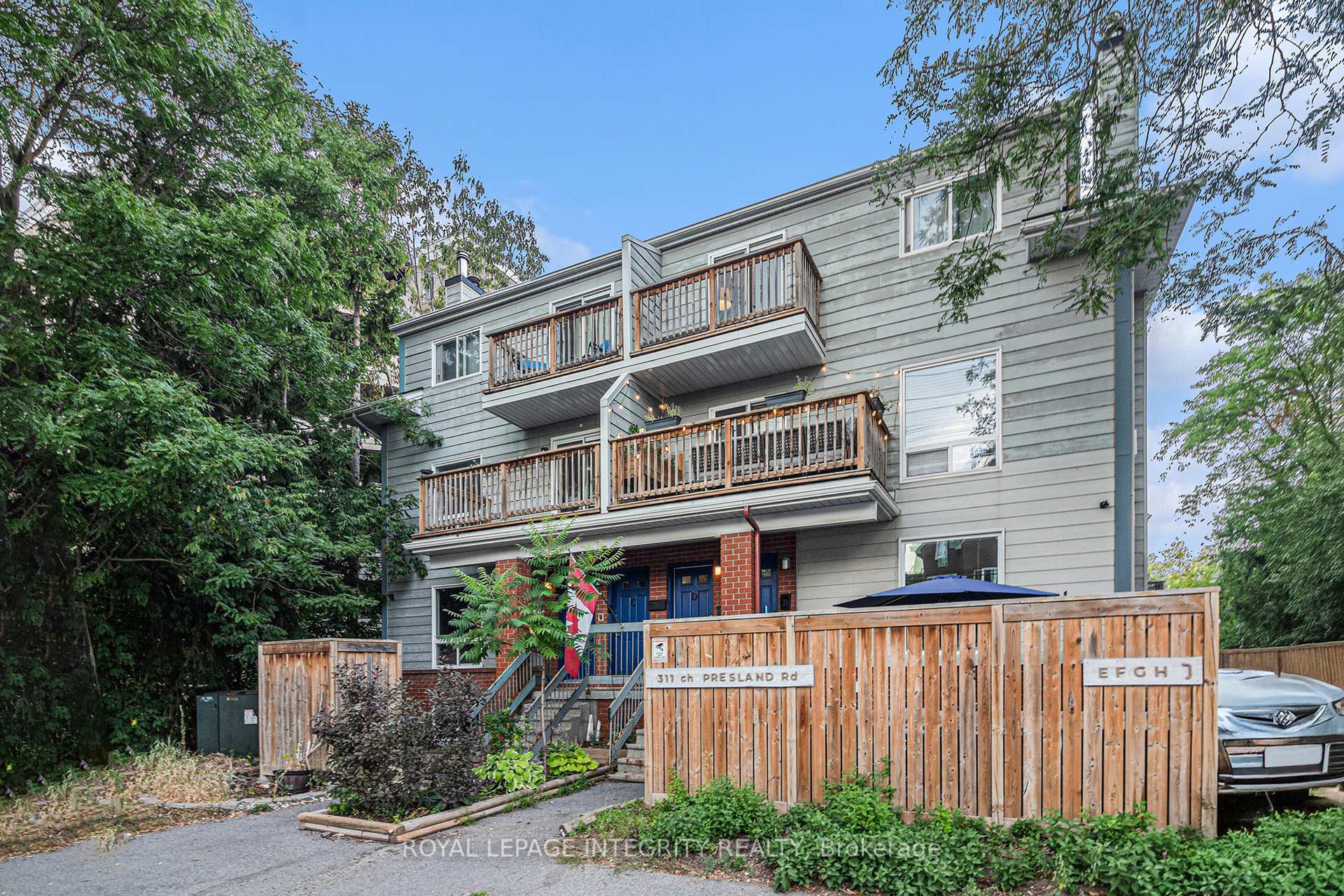 Photo 3 of Unit D, 311 Presland Road, Ottawa, Overbrook/Castle Heights — HOMEH