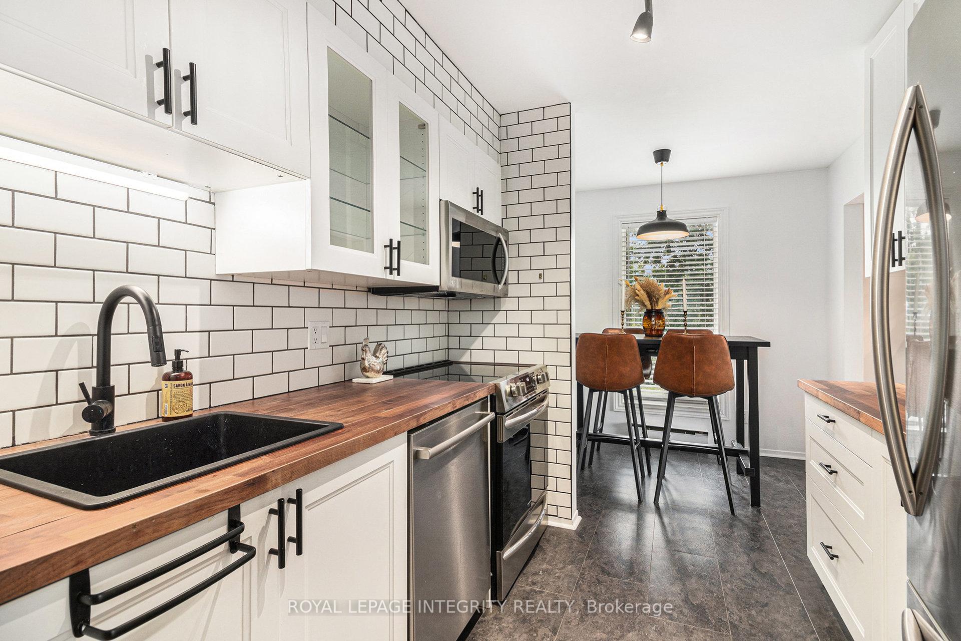 Photo 6 of Unit D, 311 Presland Road, Ottawa, Overbrook/Castle Heights — HOMEH