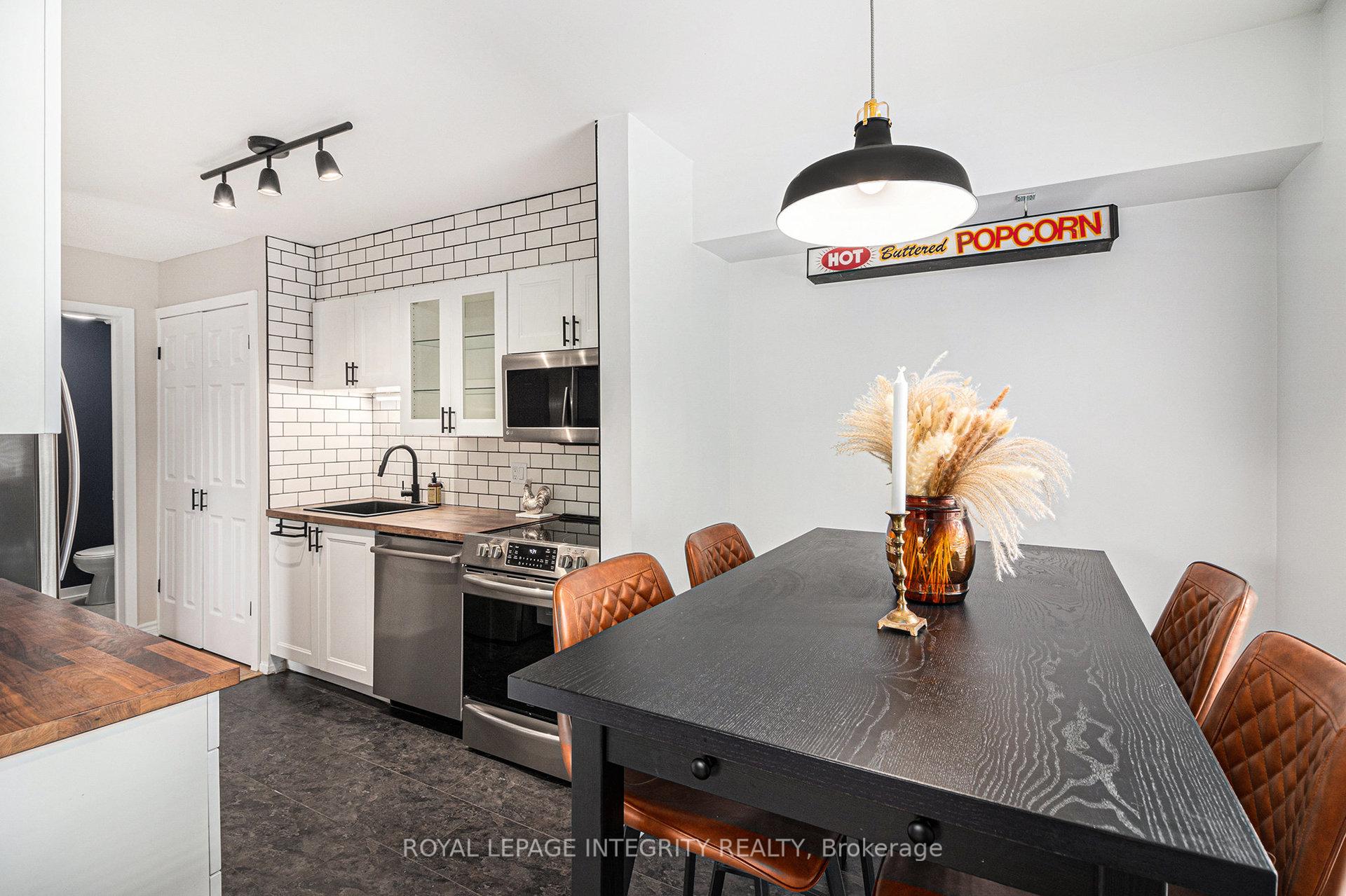 Photo 8 of Unit D, 311 Presland Road, Ottawa, Overbrook/Castle Heights — HOMEH