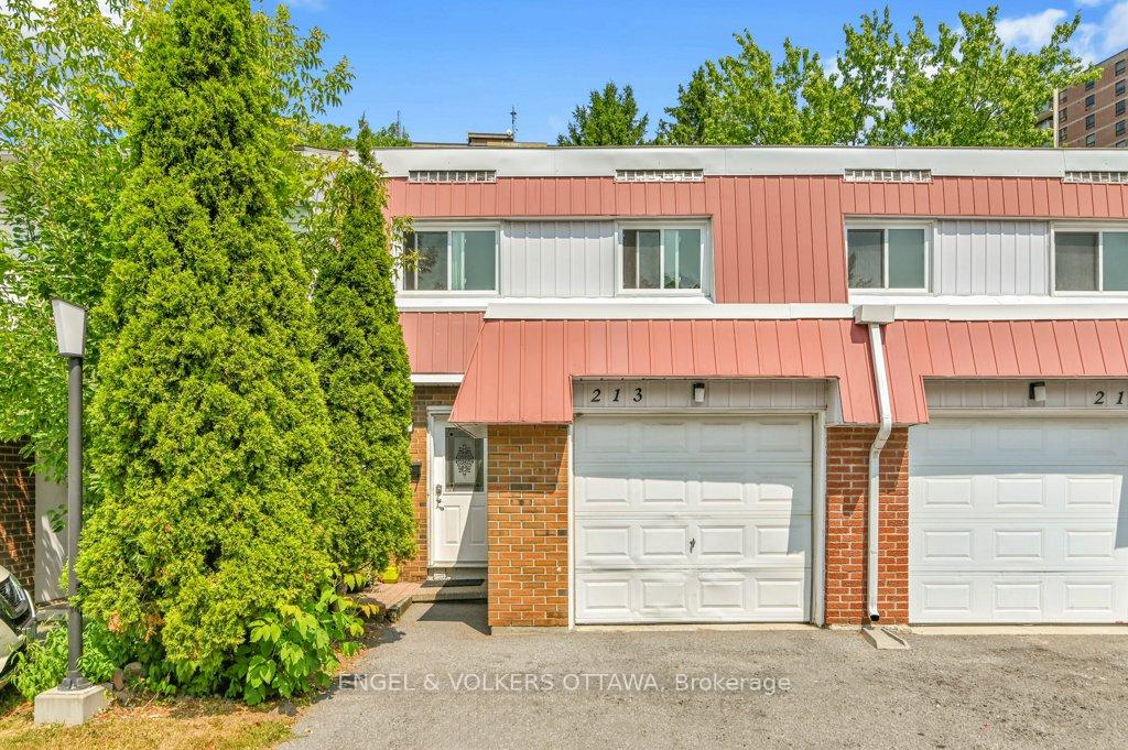 Photo 1 of Unit 107, 213 Romulus Private, Ottawa, Carson Meadows — HOMEH
