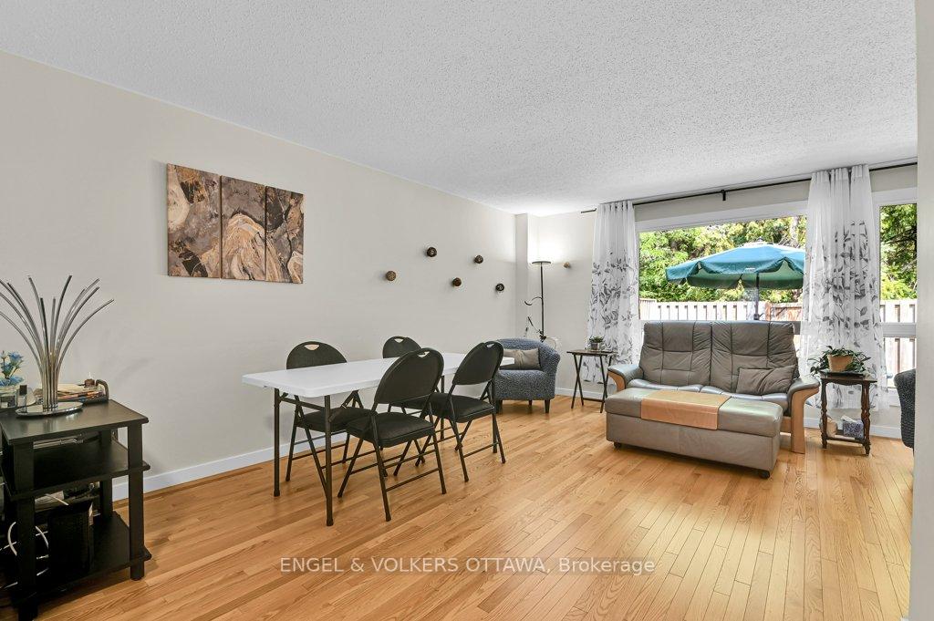 Photo 7 of Unit 107, 213 Romulus Private, Ottawa, Carson Meadows — HOMEH