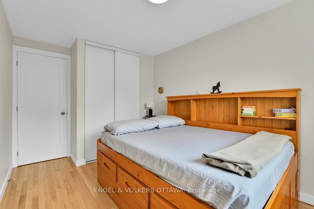 Photo 23 of Unit 107, 213 Romulus Private, Ottawa, Carson Meadows — HOMEH