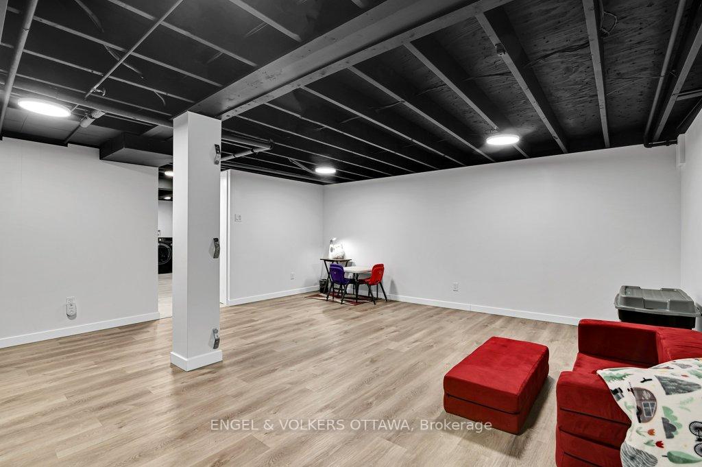 Photo 30 of Unit 107, 213 Romulus Private, Ottawa, Carson Meadows — HOMEH