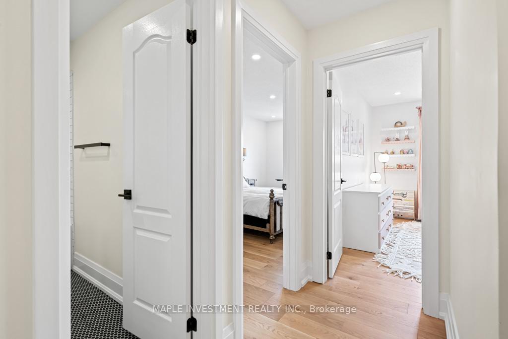 Photo 32 of Unit 11, 15 Pottery Place, Vaughan, East Woodbridge — HOMEH