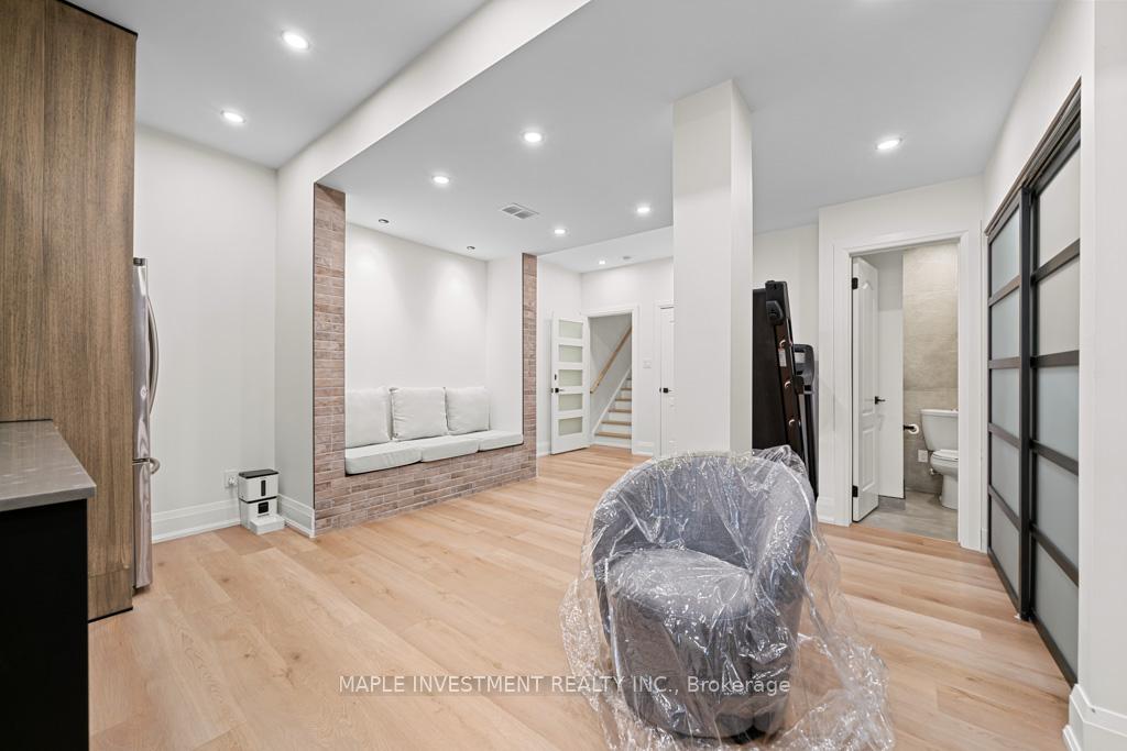 Photo 39 of Unit 11, 15 Pottery Place, Vaughan, East Woodbridge — HOMEH