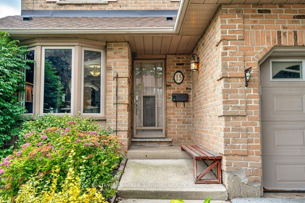 Photo 3 of Unit 15, 800 Upper Paradise Road, Hamilton, Gurnett — HOMEH