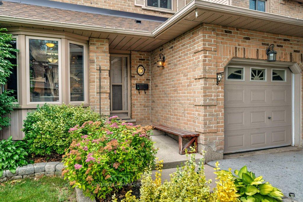 Photo 4 of Unit 15, 800 Upper Paradise Road, Hamilton, Gurnett — HOMEH