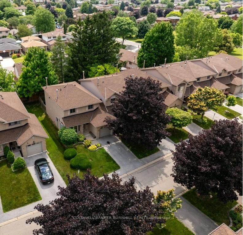 Photo 6 of Unit 15, 800 Upper Paradise Road, Hamilton, Gurnett — HOMEH