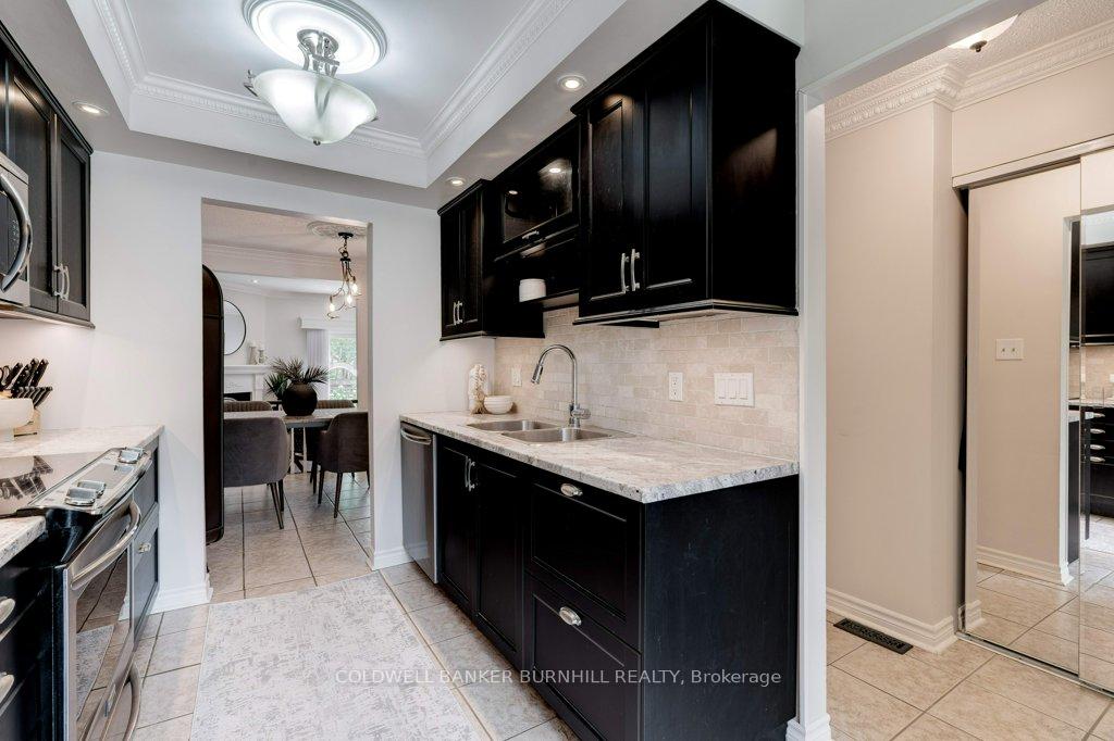 Photo 11 of Unit 15, 800 Upper Paradise Road, Hamilton, Gurnett — HOMEH