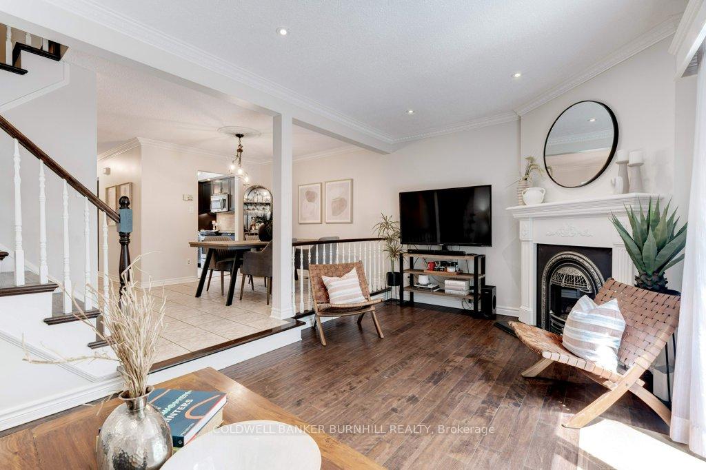 Photo 23 of Unit 15, 800 Upper Paradise Road, Hamilton, Gurnett — HOMEH