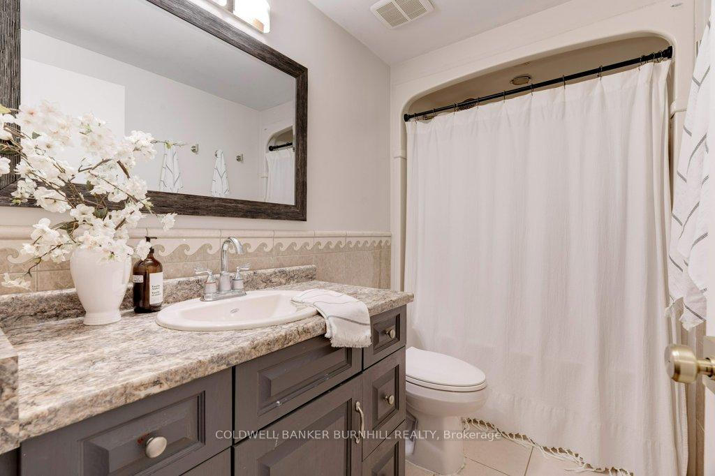 Photo 30 of Unit 15, 800 Upper Paradise Road, Hamilton, Gurnett — HOMEH